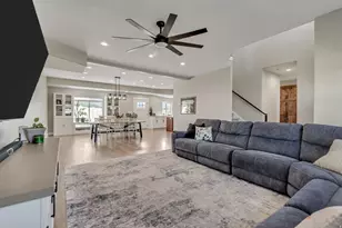 3009 S Edgewater Ln, Syracuse, UT 84075 - Photo 3