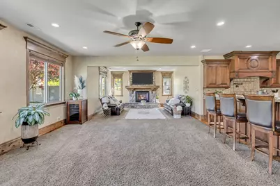 812 W 4230 N, Pleasant Grove, UT 84062 - Photo 23