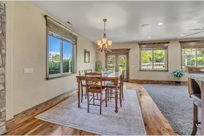 812 W 4230 N, Pleasant Grove, UT 84062 - Photo 21