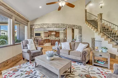 812 W 4230 N, Pleasant Grove, UT 84062 - Photo 13