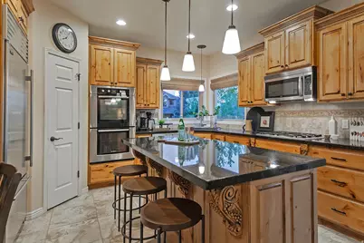 11438 S Gadzooks Dr, Sandy, UT 84094 - Photo 7