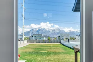208 N Bay Dr, Vineyard, UT 84059 - Photo 31