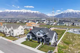 208 N Bay Dr, Vineyard, UT 84059 - Photo 3