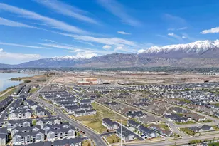 208 N Bay Dr, Vineyard, UT 84059 - Photo 109