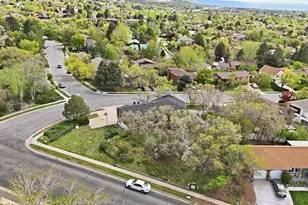 2599 E Joni Dr, Layton, UT 84040 - Photo 57