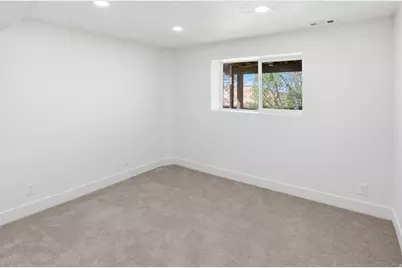 2599 E Joni Dr, Layton, UT 84040 - Photo 39
