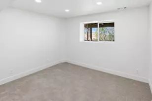 2599 E Joni Dr, Layton, UT 84040 - Photo 39