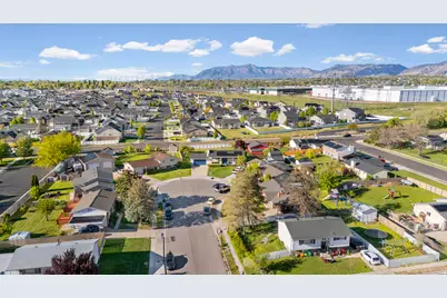 1410 W 750 S, Clearfield, UT 84015 - Photo 43