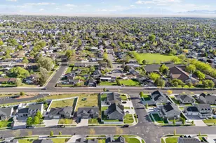 1410 W 750 S, Clearfield, UT 84015 - Photo 41