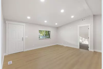 96 Barrington Way, Layton, UT 84041 - Photo 5