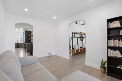 2164 E Pinto Pkwy, Tooele, UT 84074 - Photo 9