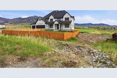 2164 E Pinto Pkwy, Tooele, UT 84074 - Photo 3