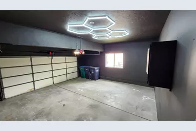 1972 E Everleigh Cir, Sandy, UT 84093 - Photo 37