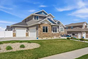 598 W Regal View Dr, Saratoga Springs, UT 84045 - Photo 3