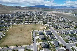 598 W Regal View Dr, Saratoga Springs, UT 84045 - Photo 71