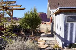 105 W Sleeping Rainbow Dr, Torrey, UT 84775 - Photo 3