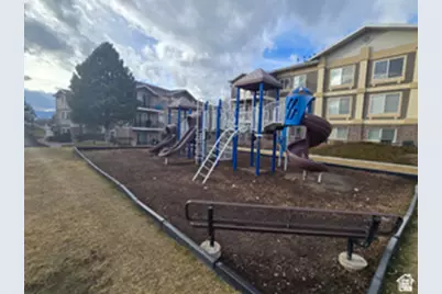 116 E Resaca Dr #F4, Sandy, UT 84070 - Photo 15