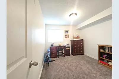 116 E Resaca Dr #F4, Sandy, UT 84070 - Photo 7