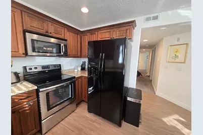 116 E Resaca Dr #F4, Sandy, UT 84070 - Photo 7