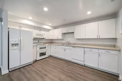 276 E Spencer Way, Farmington, UT 84025 - Photo 15