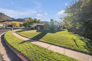 276 E Spencer Way, Farmington, UT 84025 - Photo 3