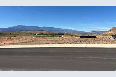 934 W 3270 S #2, Hurricane, UT 84737 - Photo 5