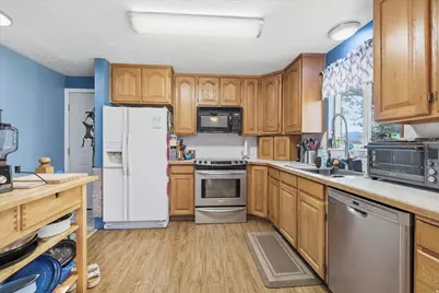 1095 Park Ave, Logan, UT 84321 - Photo 5