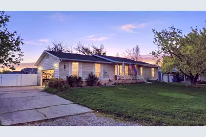 1095 Park Ave, Logan, UT 84321 - Photo 1