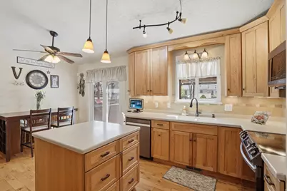 1589 W Plum Creek Dr S, West Jordan, UT 84088 - Photo 9