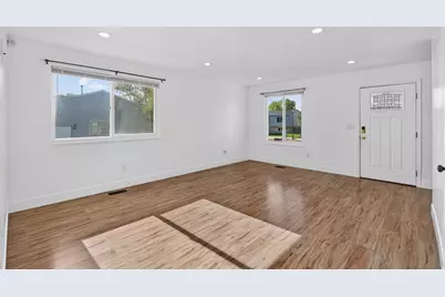 6306 W Marcrest Dr, West Valley, UT 84128 - Photo 9