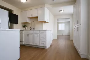416 E 8260 S, Sandy, UT 84070 - Photo 17