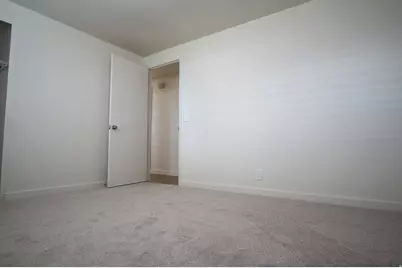 416 E 8260 S, Sandy, UT 84070 - Photo 27