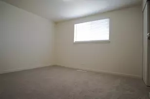 416 E 8260 S, Sandy, UT 84070 - Photo 25