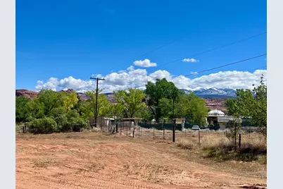 2381 S Spanish Valley Dr, Moab, UT 84532 - Photo 9