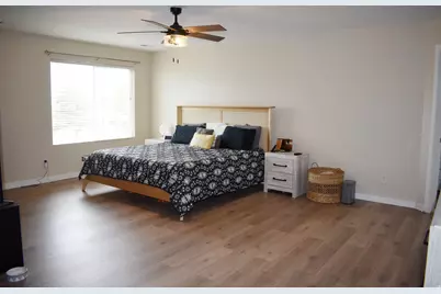 6778 W Kyle Earl Ln, Herriman, UT 84096 - Photo 9