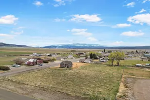 275 N 200 E, Loa, UT 84747 - Photo 35