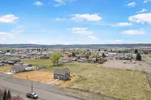 275 N 200 E, Loa, UT 84747 - Photo 31