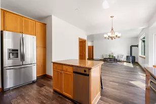 9476 N Avanyu Dr, Cedar Hills, UT 84062 - Photo 19
