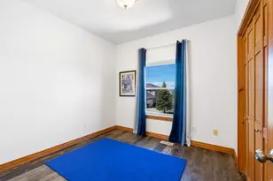9476 N Avanyu Dr, Cedar Hills, UT 84062 - Photo 35