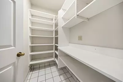 8506 S Willow Creek Dr, Sandy, UT 84093 - Photo 17