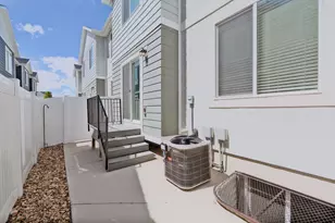 1063 E Dory Boat Rd, Saratoga Springs, UT 84045 - Photo 29