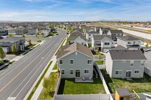 1592 W Parkview Dr, Syracuse, UT 84075 - Photo 43