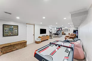 1019 E 400 N, Bountiful, UT 84010 - Photo 25