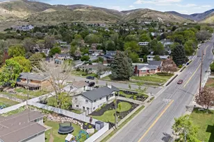 1019 E 400 N, Bountiful, UT 84010 - Photo 31