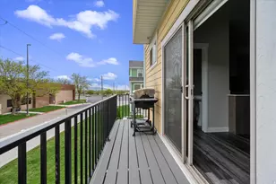 2504 N Knights Ln, Layton, UT 84041 - Photo 33