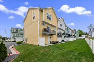 2504 N Knights Ln, Layton, UT 84041 - Photo 43