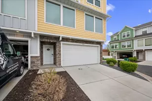 2504 N Knights Ln, Layton, UT 84041 - Photo 37