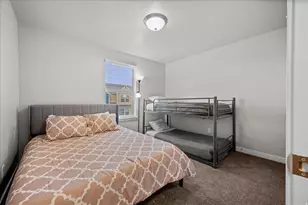 2504 N Knights Ln, Layton, UT 84041 - Photo 29