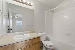 3579 E Rock Creek Rd, Eagle Mountain, UT 84005 - Photo 13
