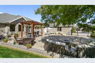 1325 W Park Meadows Dr, Mapleton, UT 84664 - Photo 31